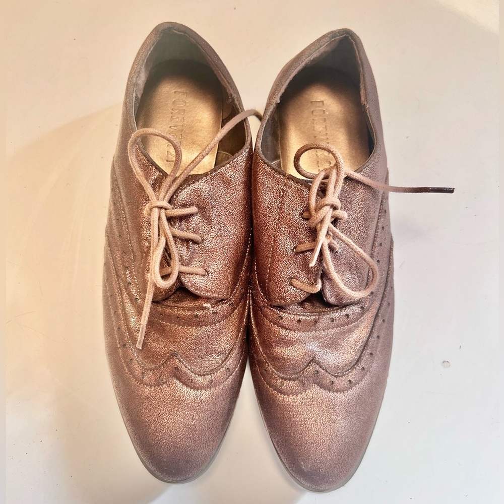 NWOT Forever 21 brogues